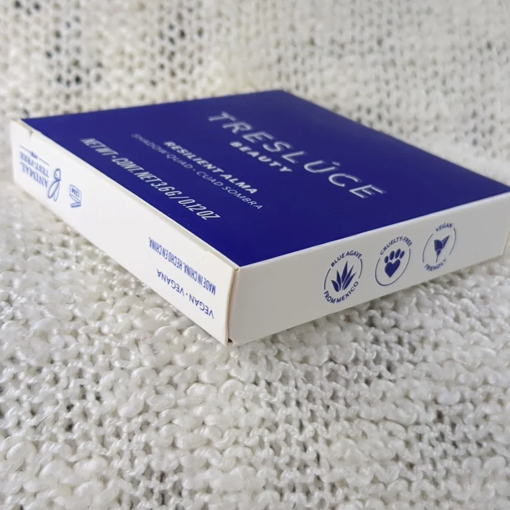 Treslúce Beauty Eyeshadow Quad in Resilient Alma, 3.6g/0.12oz